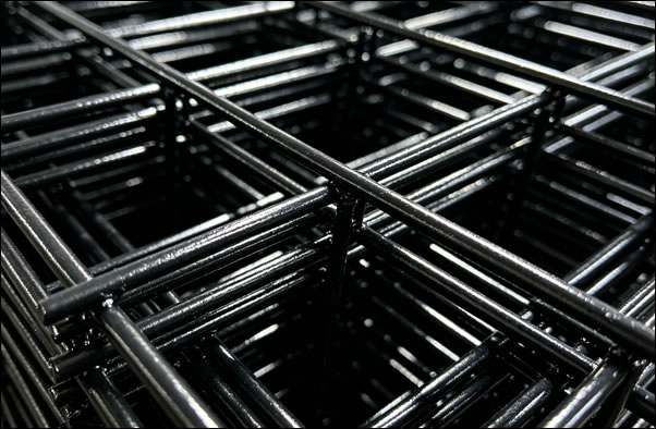 Wire mesh panels for dog kennels 3 feet x 8 feet