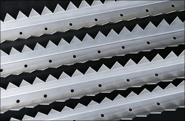 Galvanised steel razor spikes u channel